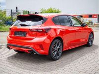Neu Ford Focus ST 280 PS (205 kW) 2025 Racerot Limousine