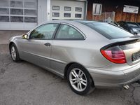 Gebraucht Mercedes CL200 122 PS (89 kW) 2004 Grau Coupé