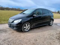 Gebraucht Mercedes B200 140 PS (102 kW) 2008 Schwarz Van / Kleinbus