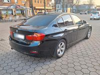 Gebraucht BMW 320 Efficient Dynamics 163 PS (119 kW) 2015 Schwarz Limousine