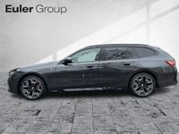 Gebraucht BMW 540 Sport Line 286 PS (210 kW) 2025 Grau Kombi
