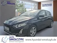 Gebraucht Hyundai i20 Select 101 PS (74 kW) 2025 Schwarz Limousine
