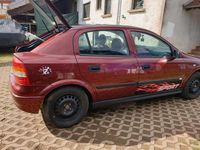Gebraucht Opel Astra 80 PS (58 kW) 1999 Rot Limousine