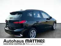 Gebraucht BMW 218 Luxury Line 171 PS (125 kW) 2023 Schwarz Van / Kleinbus