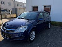 Używany Opel Astra 90 KM (66 kW) 2007 Niebieski Sedan/Limuzyna