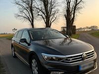 Gebraucht VW Passat R-line 200 PS (147 kW) 2020 Grau Kombi