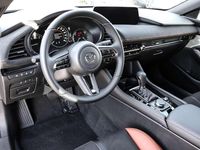 Neu Mazda 3 Nagisa 140 PS (102 kW) 2026 Grau Kleinwagen