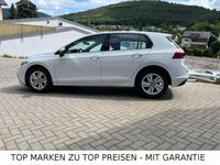 Gebraucht VW Golf VIII Life 150 PS (110 kW) 2022 Weiß Kleinwagen