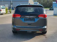 Gebraucht Chrysler Pacifica 287 PS (211 kW) 2017 Grau Van / Kleinbus