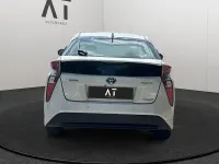 Gebraucht Toyota Prius Comfort 98 PS (72 kW) 2016 Weiß Limousine