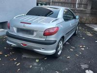 Gebraucht Peugeot 206 CC 109 PS (80 kW) 2003 Silber Cabrio