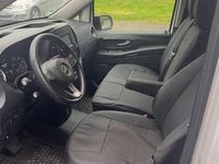 Usado Mercedes Vito 163 HP (119 kW) 2017 Branco Van