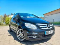 Gebraucht Mercedes B170 116 PS (85 kW) 2009 Schwarz Van / Kleinbus
