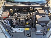 Gebraucht Ford Focus 101 PS (74 kW) 2000 Silber Kleinwagen