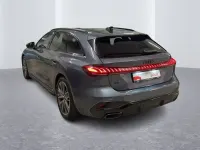Gebraucht Audi A5 Ambiente 204 PS (150 kW) 2025 H3 horizontblau metallic Kombi