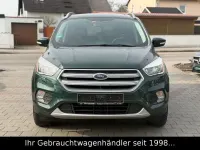 Używany Ford Kuga Trend 150 KM (110 kW) 2017 Zielony SUV