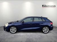 Gebraucht Audi A3 Ambiente 150 PS (110 kW) 2021 Navarrablau metallic (metallic) Limousine