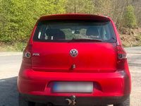 Second-hand VW Fox Edition 60 CP (44 kW) 2011 Roșu Hatchback