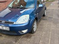 Gebraucht Ford Fiesta 68 PS (50 kW) 2005 Blau Kleinwagen
