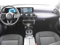 Gebraucht Mercedes A160 109 PS (80 kW) 2022 Weiß Limousine