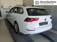 Gebraucht VW Golf VIII Style 190 PS (139 kW) 2024 Weiß Kombi