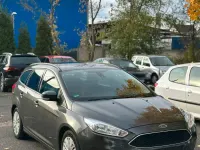 Gebraucht Ford Focus 125 PS (91 kW) 2016 Grau Kombi