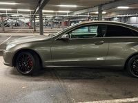 Gebraucht Mercedes E250 204 PS (150 kW) 2009 Andere farben Coupé