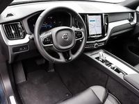 Gebraucht Volvo XC60 Plus 398 PS (292 kW) 2023 Denim blue / metallic SUV