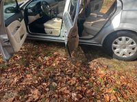 Gebraucht Ford Mondeo 110 PS (80 kW) 2001 Grau Kombi