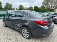 Gebraucht Opel Astra Innovation 110 PS (80 kW) 2013 Grau Limousine