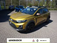 Neu Dacia Sandero Extreme 122 PS (89 kW) 2026 Gelb Limousine