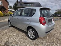 Gebraucht Chevrolet Aveo 100 PS (73 kW) 2008 Silber Kleinwagen