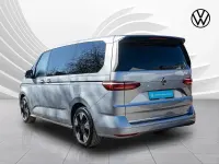 Gebraucht VW Multivan Style 218 PS (160 kW) 2023 Monosilber metallic Van / Kleinbus