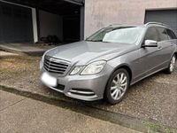 Gebraucht Mercedes E200 Avantgarde 184 PS (135 kW) 2012 Grau Kombi