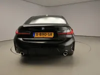 Gebraucht BMW 320e M Sport 204 PS (150 kW) 2024 Schwarz Limousine