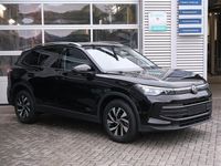 Neu VW Tiguan Life 150 PS (110 kW) 2026 Grenadillschwarz meta... SUV