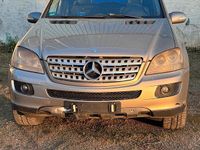 Gebraucht Mercedes 320 224 PS (164 kW) 2005 Gold SUV