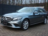 Gebraucht Mercedes C180 156 PS (114 kW) 2019 Grau Kombi