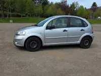 Gebraucht Citroën C3 Comfort 73 PS (53 kW) 2005 Silber Limousine