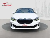 Gebraucht BMW 120 M Sport 190 PS (139 kW) 2022 Weiß Kleinwagen