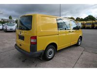 Gebraucht VW T5 84 PS (61 kW) 2012 Ginstergelb r1032 Van