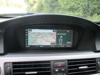 Gebraucht BMW 325 296 PS (217 kW) 2005 Grau metallic Limousine