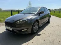 Gebraucht Ford Focus ST-Line 140 PS (102 kW) 2018 Grau Limousine