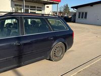 Gebraucht Audi A6 170 PS (125 kW) 2004 Blau Kombi
