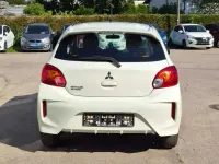 Gebraucht Mitsubishi Space Star Select 71 PS (52 kW) 2022 Islandweiss (s) Kleinwagen