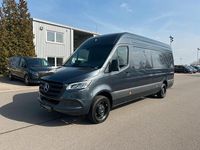 Gebraucht Mercedes Sprinter 190 PS (139 kW) 2025 Tenoritgrau metallic Van