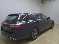 Gebraucht Mercedes E220 Avantgarde 200 PS (147 kW) 2022 Schwarz Kombi