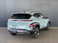 Neu Hyundai Kona Comfort 101 PS (74 kW) 2025 Grün SUV