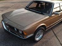 Second-hand BMW 735 211 CP (155 kW) 1982 Bej Berlinǎ