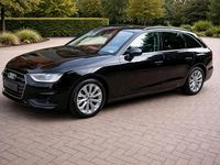 Gebraucht Audi A4 136 PS (100 kW) 2020 Schwarz Kombi